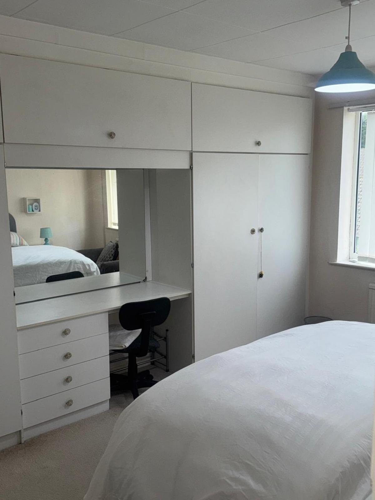 Komegloba Exquisite Room Manchester Exterior foto